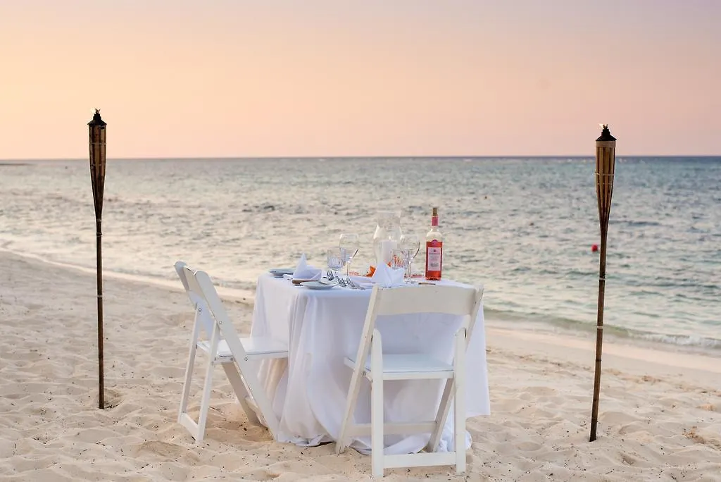 Rezort Wyndham Reef Resort, Grand Cayman East End
