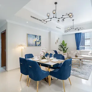 Dunya Tower Luxury And 2 Min Walk To Mall And Burj Khalifa In Heart Of Downtown , Dubai United Arab Emirates